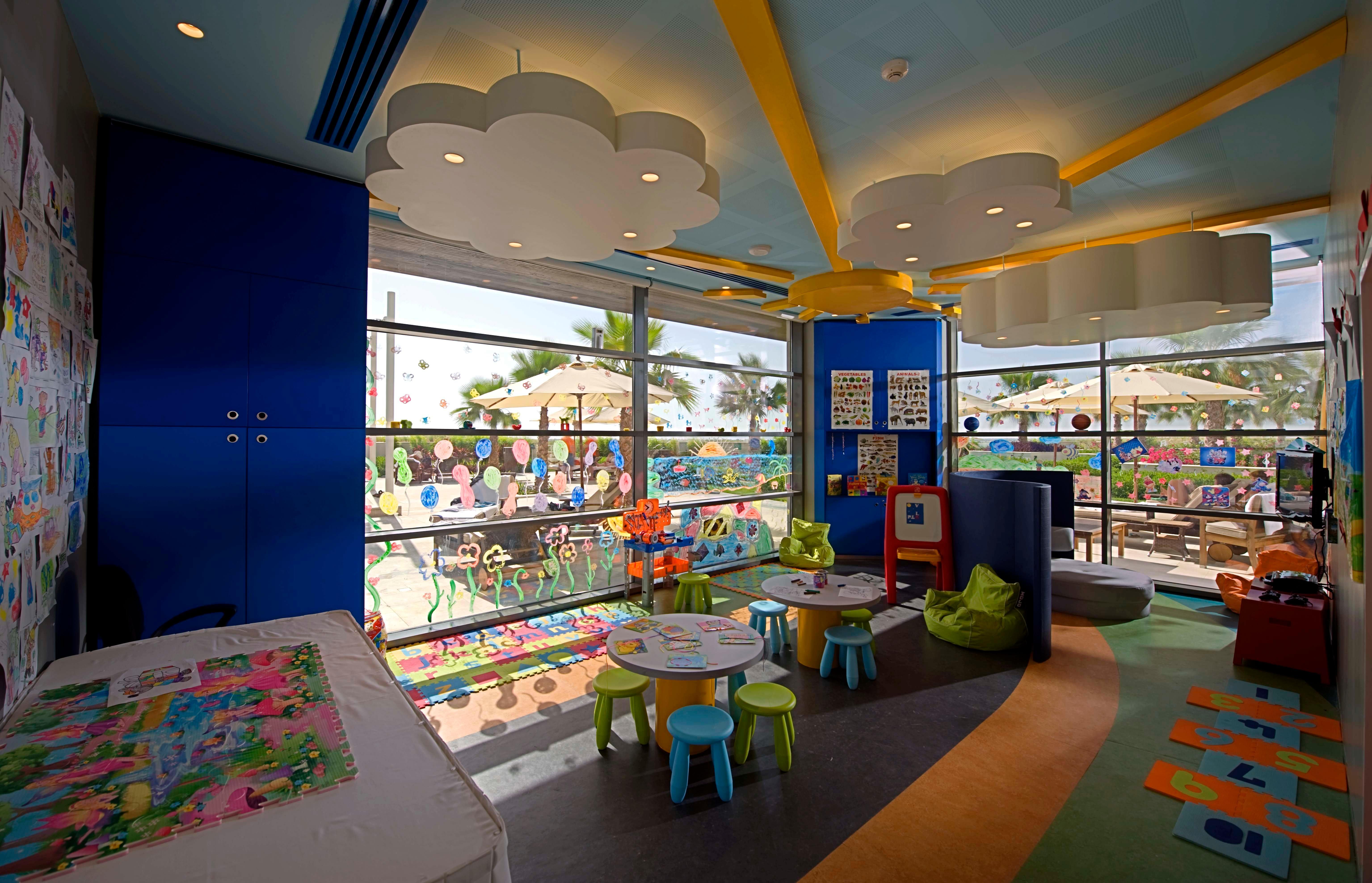 Crowne Plaza Yas Island By Ihg Hotel 4*