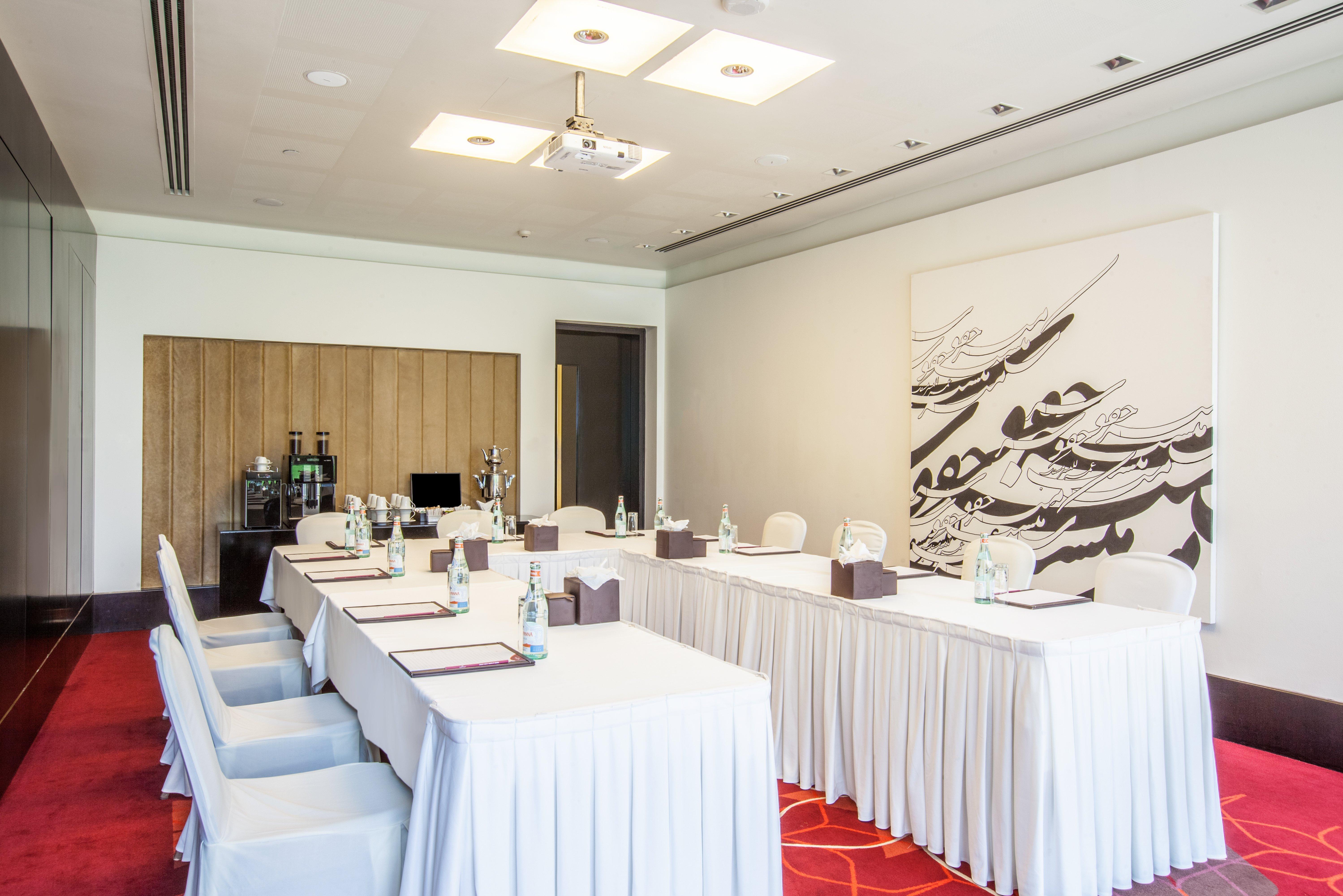 Crowne Plaza Yas Island By Ihg Готель