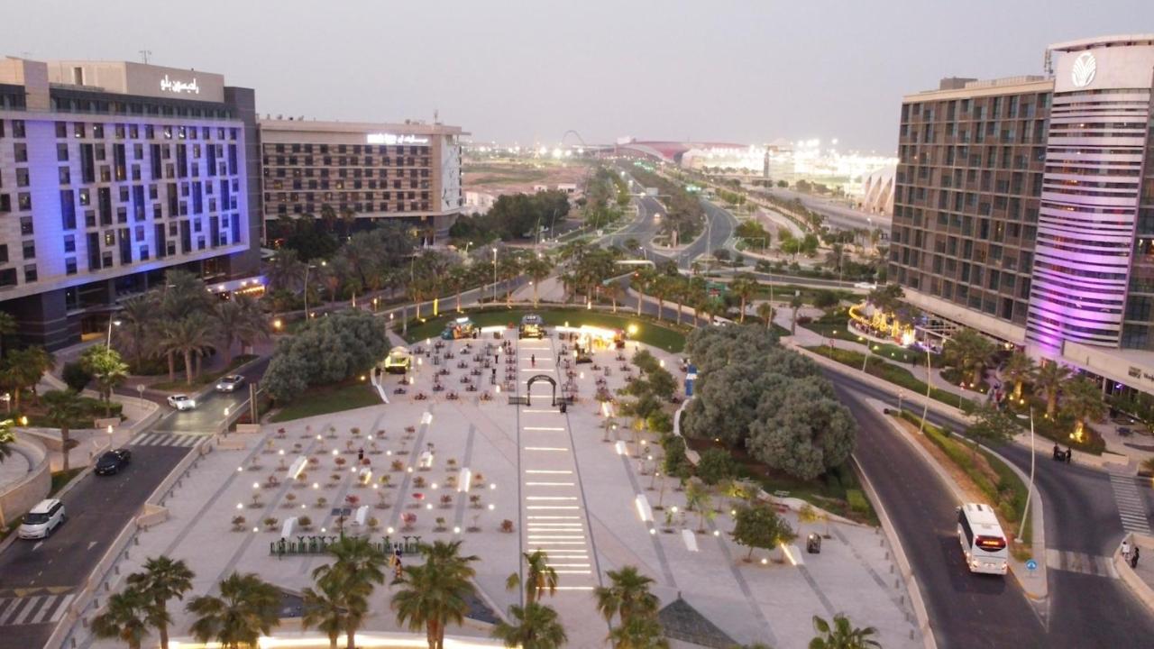 Crowne Plaza Yas Island By Ihg Готель